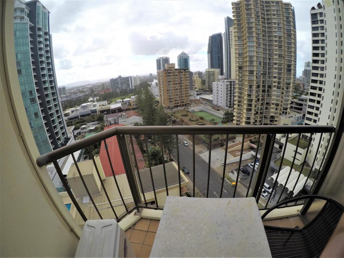 Surfers Holiday Apartments Gold Coast Extérieur photo