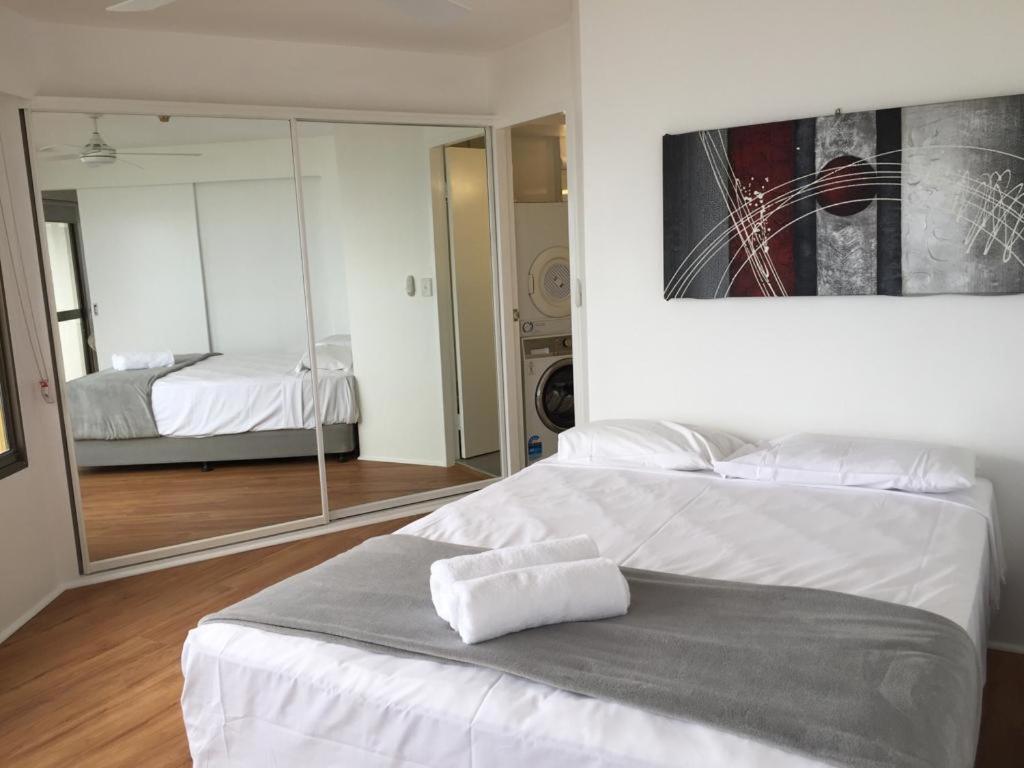 Surfers Holiday Apartments Gold Coast Extérieur photo
